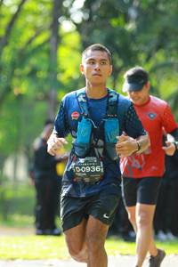 BIB: 0936
                            <button type="button" onclick="openModal(5135398)" class="btn btn-primary btn-sm float-right btn-popup" data-toggle="modal" data-target=".modal-high-quality">
                        <i class="fas fa-shopping-cart"></i> Add to Cart
                    </button>
                                            <button type="button" onclick="isThisMe(5135398, true)" class="btn btn-success btn-sm float-right btn-popup btn-isme hidden" data-toggle="tooltip" data-placement="bottom" title="นี่คือรูปของคุณใช่ไหม คลิกที่นี่เพื่อเอาเข้าอัลบั้ม">
                        <i class="fas fa-plus"></i> Add to album
                    </button>
                    <button type="button" onclick="isThisMe(5135398, false)" class="btn btn-warning btn-sm float-right btn-popup btn-isnotme hidden">
                        <i class="fas fa-ban"></i> Remove from album
                    </button>